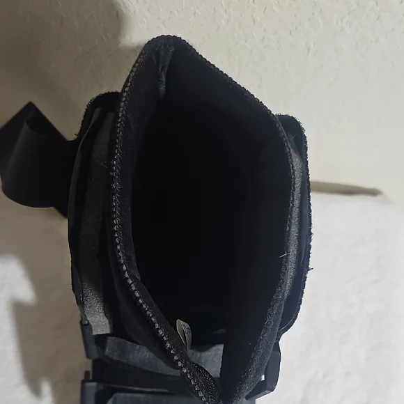 United Ortho Black Medical Fracture Boot Short Cam Walker Small - Picture 6 of 8